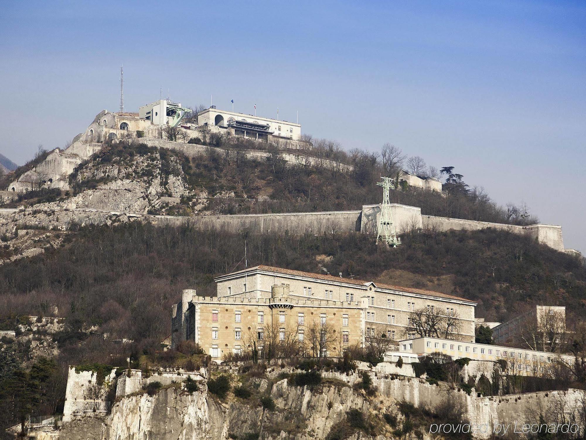 Ibis Styles Grenoble Centre Gare Hotel Exterior photo