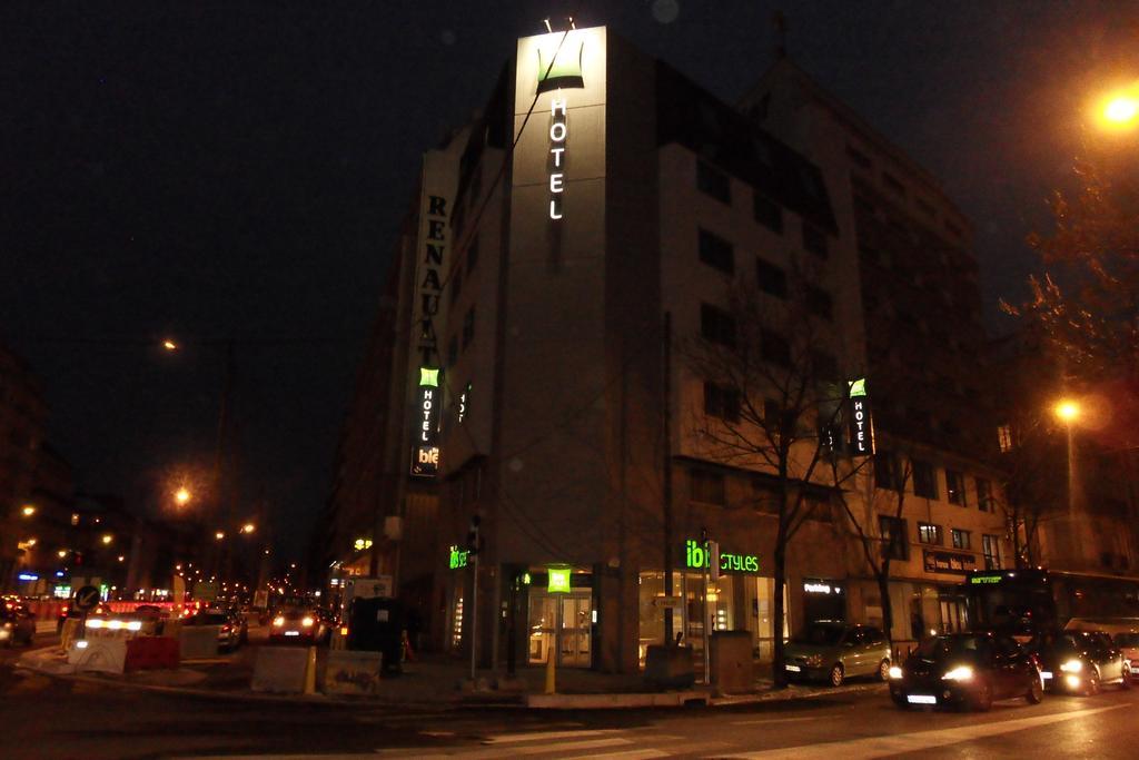 Ibis Styles Grenoble Centre Gare Hotel Exterior photo